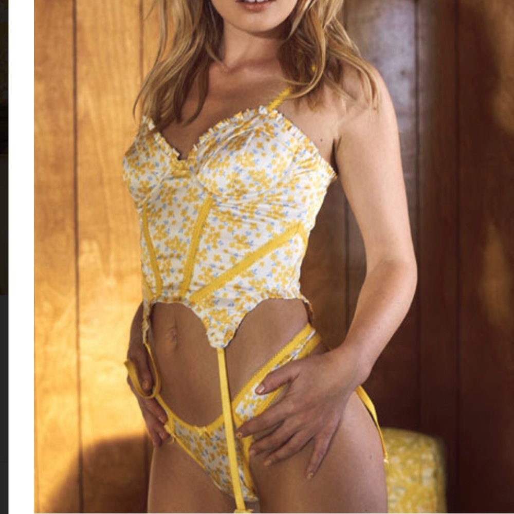 For love and lemons Daffodil bustier set